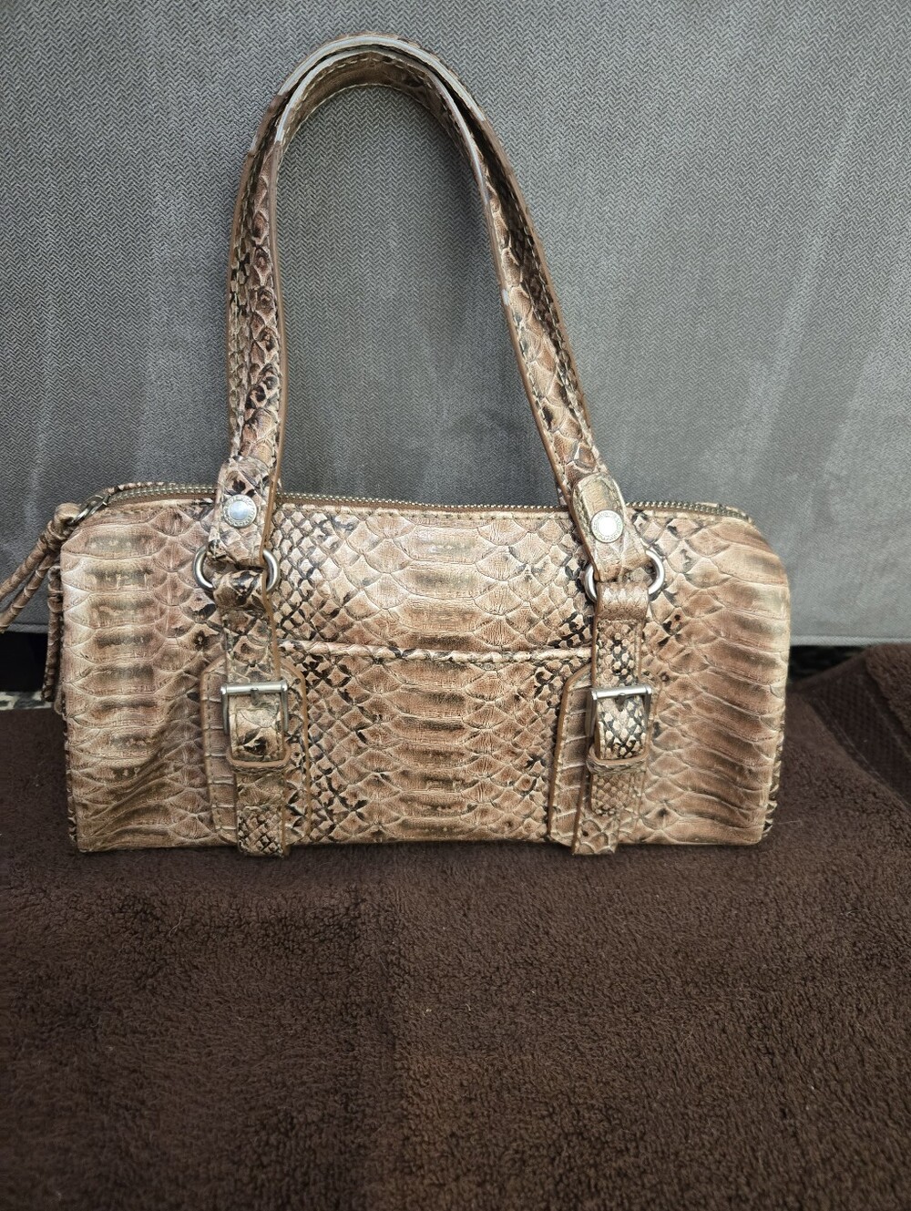 Women’s Faux Snakeskin Tan Shoulder Bag